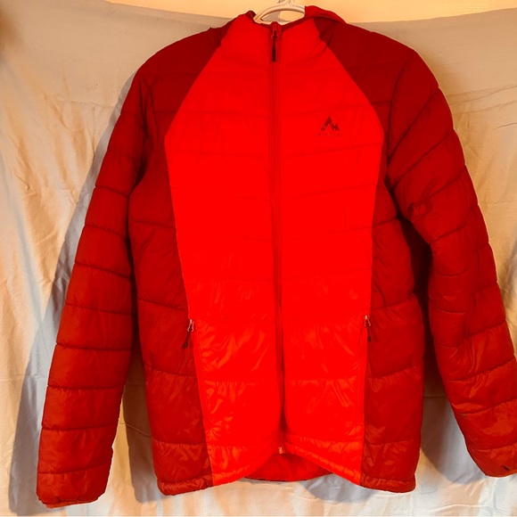 Beautiful Res puffer - Picture 2 of 5